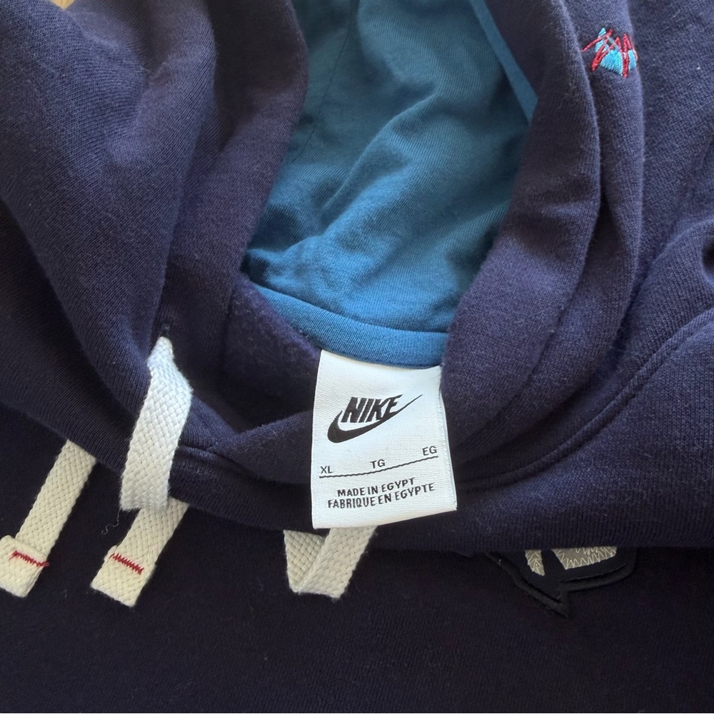 Nike Freestyle Hoodie - Picture 5 of 8